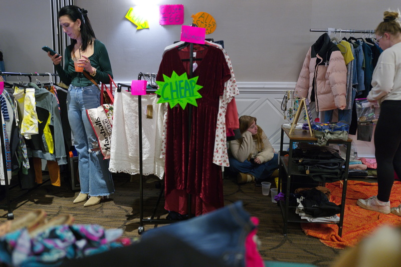 Shoppers and vendors at various stages of the shopping experience during the Thrift & Sip SoCo Pop Up at the Seaport Inn and Marina in Fairhaven, MA. PHOTO PETER PEREIRA